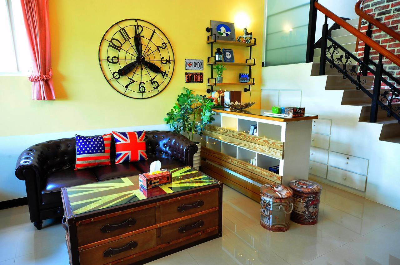 Happy Orange Homestay Yilan Exterior foto